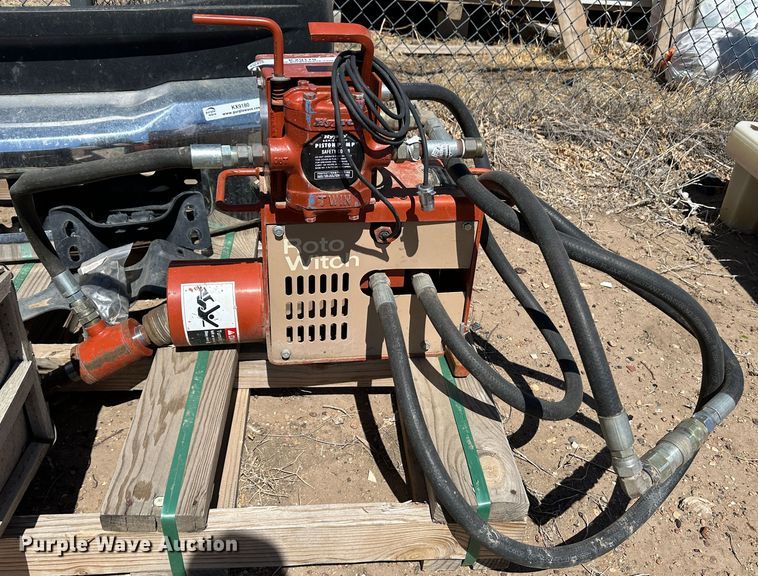 image for item KX9179 Ditch Witch RWIII   hydrobore machine