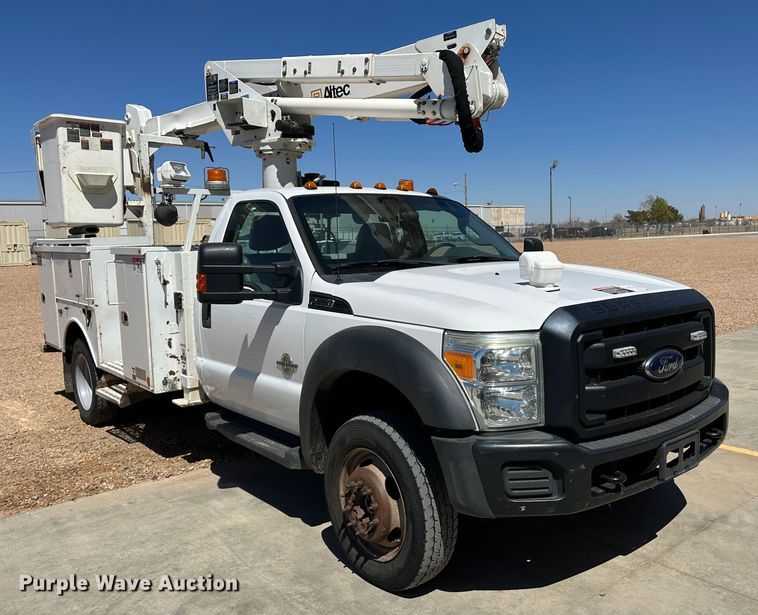 image for item KX9183 2012 Ford F550 Super Duty  bucket truck