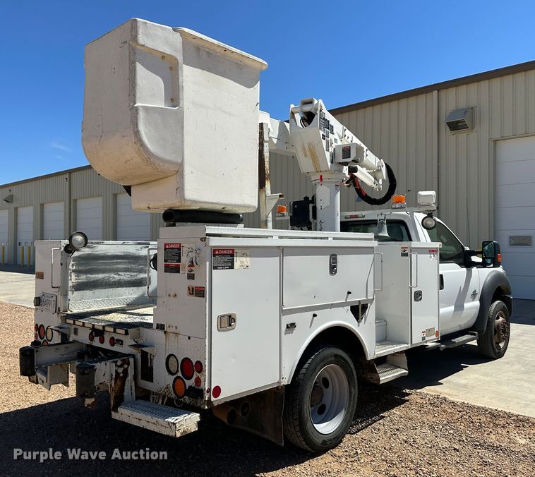 image for item KX9183 2012 Ford F550 Super Duty  bucket truck