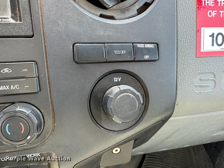 image for item KX9183 2012 Ford F550 Super Duty  bucket truck