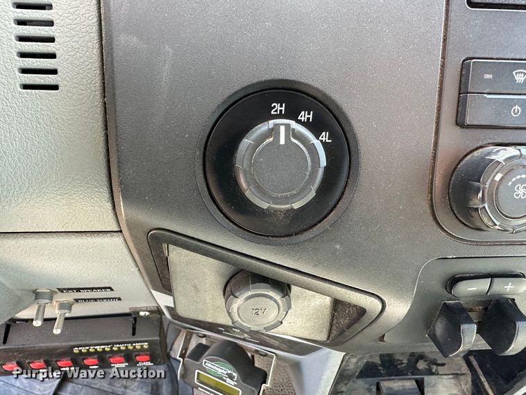 image for item KX9183 2012 Ford F550 Super Duty  bucket truck