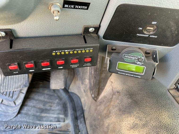 image for item KX9183 2012 Ford F550 Super Duty  bucket truck