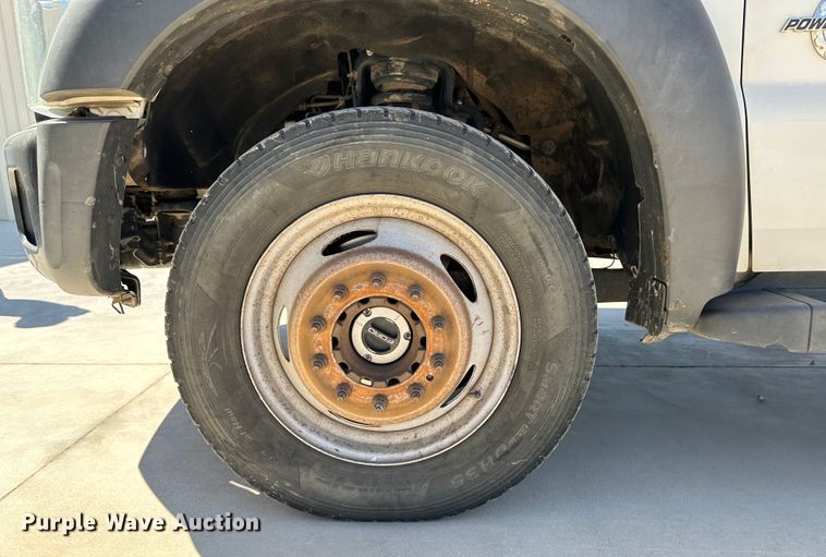 image for item KX9183 2012 Ford F550 Super Duty  bucket truck