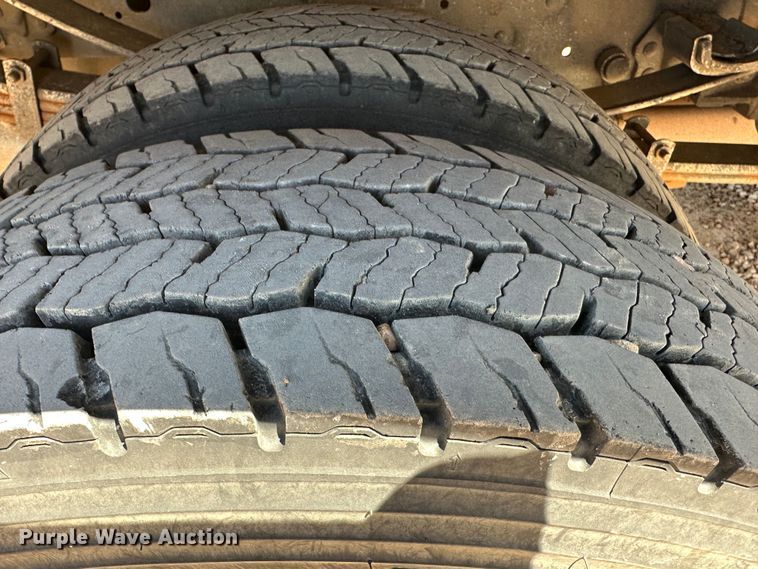 image for item KX9183 2012 Ford F550 Super Duty  bucket truck