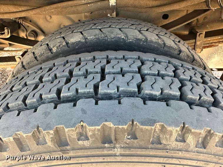 image for item KX9183 2012 Ford F550 Super Duty  bucket truck