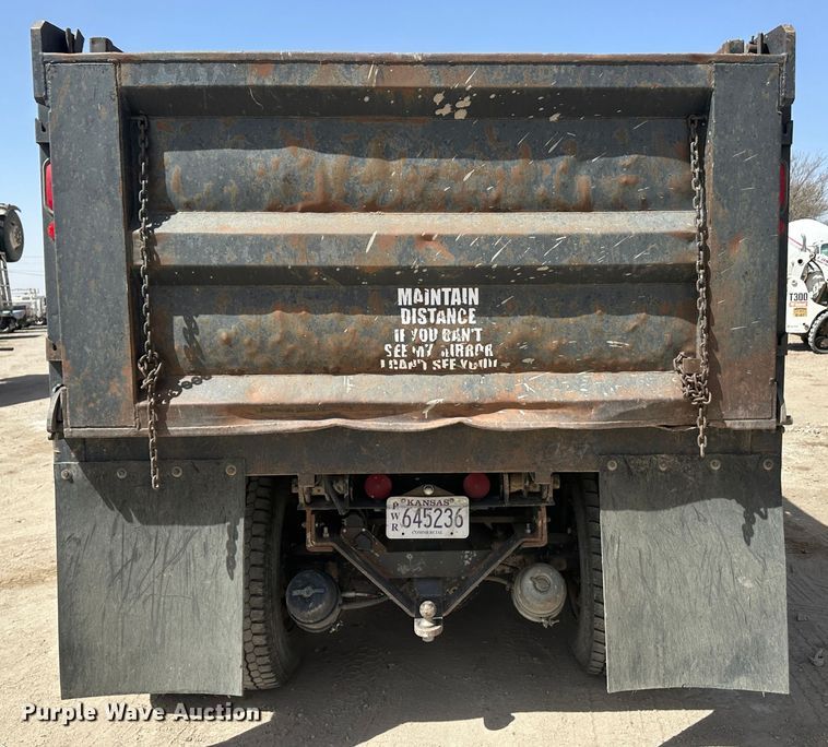 image for item KX9193 1981 International F-2654  dump truck