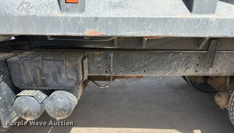 image for item KX9193 1981 International F-2654  dump truck
