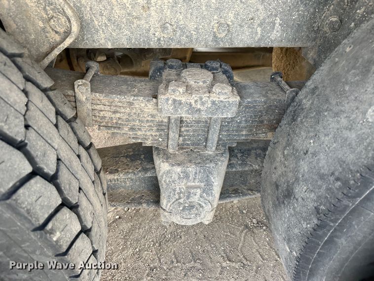 image for item KX9193 1981 International F-2654  dump truck