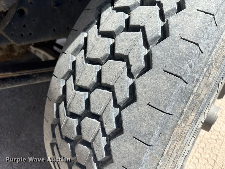 image for item KX9193 1981 International F-2654  dump truck