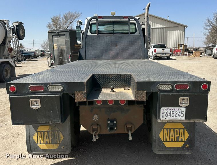 image for item KX9194 2009 Freightliner M106  flatbed truck