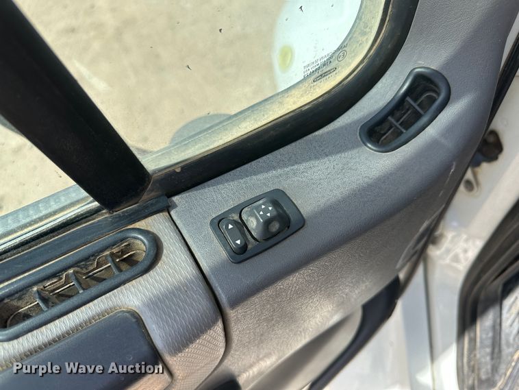 image for item KX9194 2009 Freightliner M106  flatbed truck