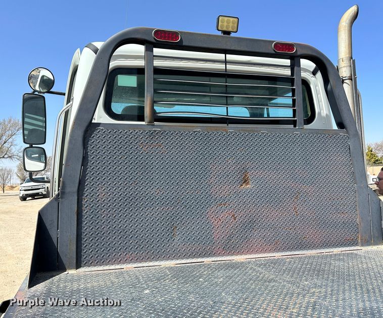 image for item KX9194 2009 Freightliner M106  flatbed truck