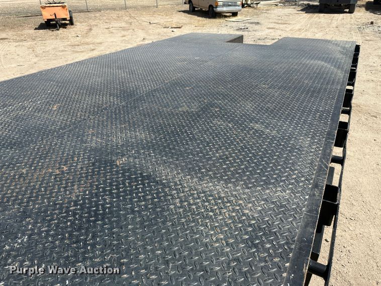 image for item KX9194 2009 Freightliner M106  flatbed truck