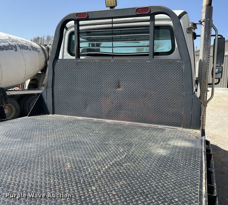 image for item KX9194 2009 Freightliner M106  flatbed truck