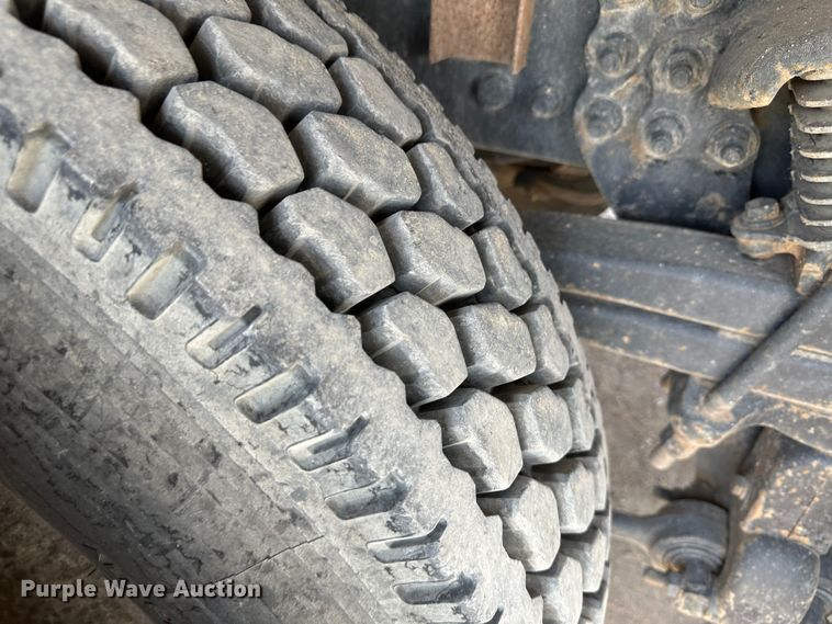 image for item KX9194 2009 Freightliner M106  flatbed truck