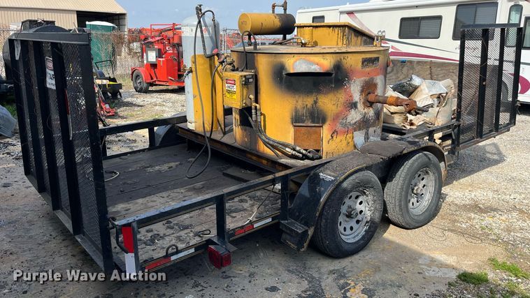 image for item LA9885 2011 SealMaster Crack Pro 100 Skid  crack sealer with 2011 Heartland trailer