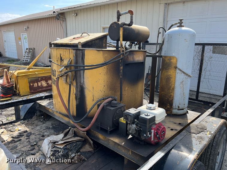 image for item LA9885 2011 SealMaster Crack Pro 100 Skid  crack sealer with 2011 Heartland trailer