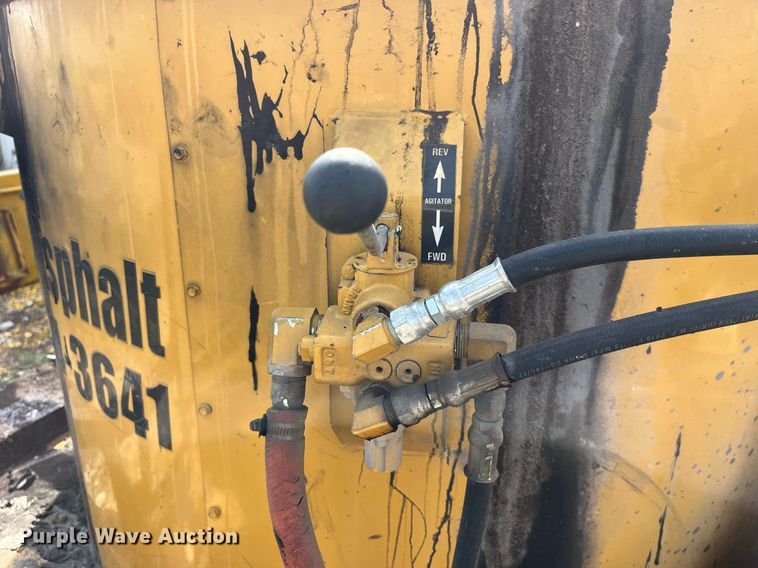 image for item LA9885 2011 SealMaster Crack Pro 100 Skid  crack sealer with 2011 Heartland trailer