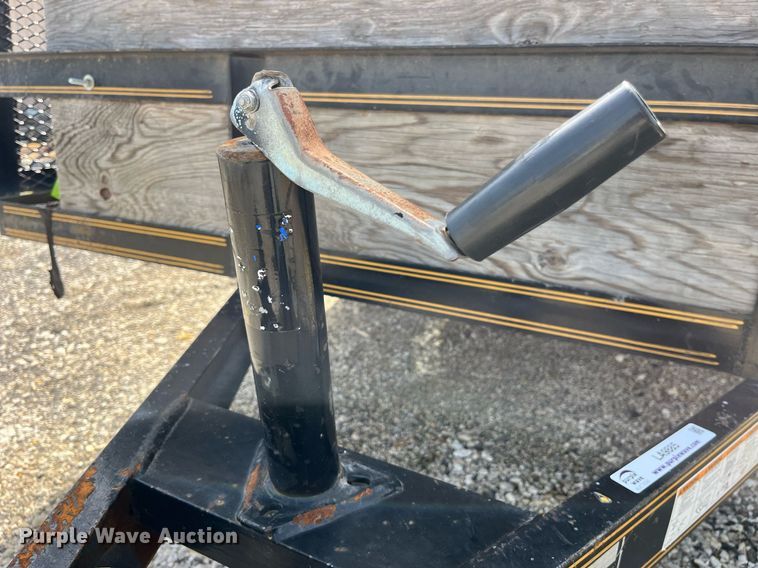 image for item LA9885 2011 SealMaster Crack Pro 100 Skid  crack sealer with 2011 Heartland trailer