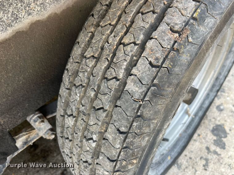 image for item LA9885 2011 SealMaster Crack Pro 100 Skid  crack sealer with 2011 Heartland trailer