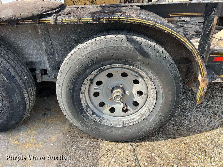 image for item LA9885 2011 SealMaster Crack Pro 100 Skid  crack sealer with 2011 Heartland trailer