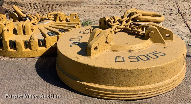 image for item LH9541 Magnetech B9005  excavator magnet