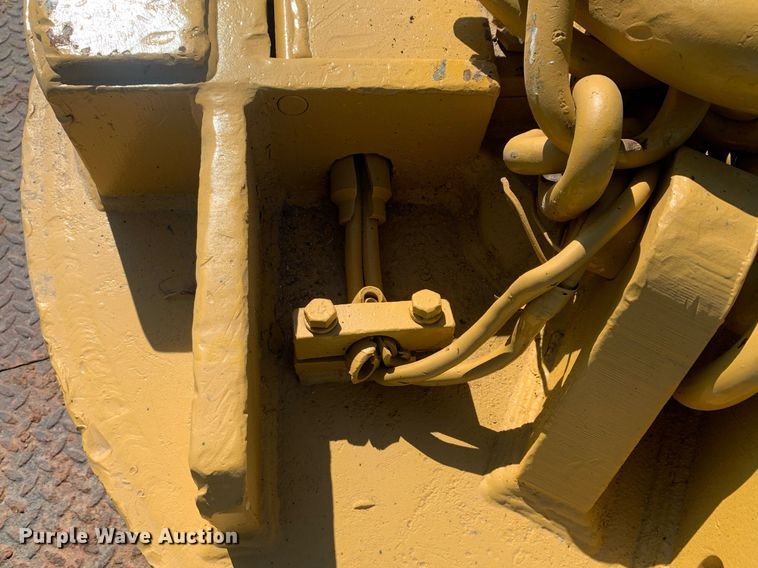 image for item LH9541 Magnetech B9005  excavator magnet