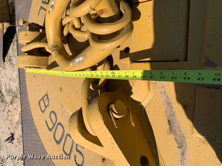 image for item LH9541 Magnetech B9005  excavator magnet