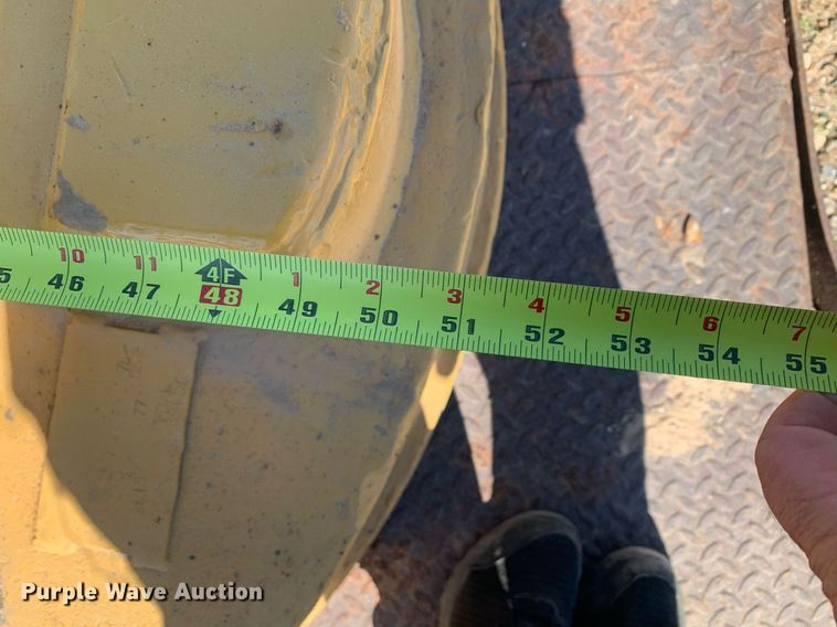 image for item LH9541 Magnetech B9005  excavator magnet