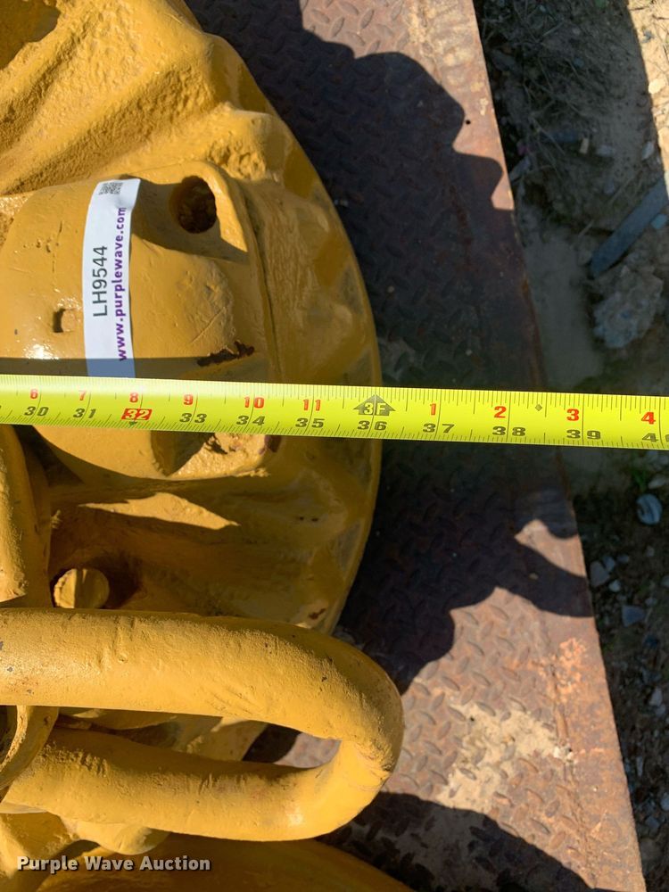 image for item LH9544 Excavator magnet