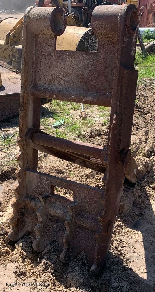 image for item LH9546 Excavator thumb