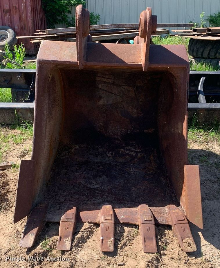 image for item LH9547 Hensley  excavator bucket