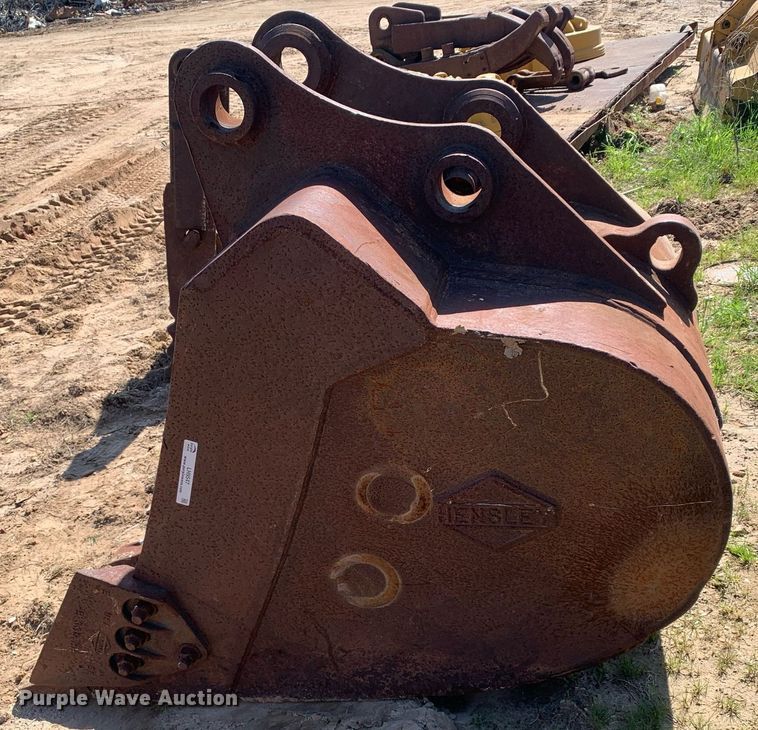 image for item LH9547 Hensley  excavator bucket