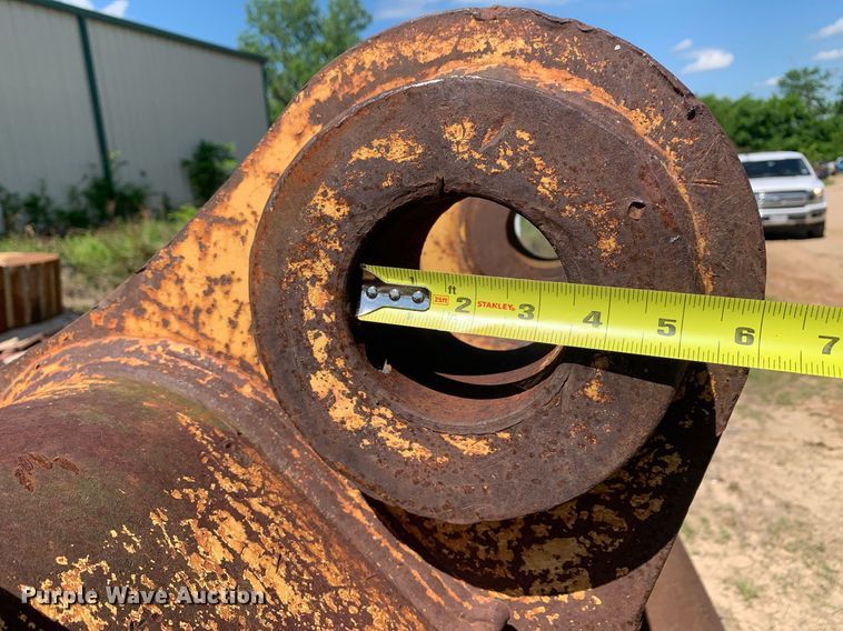 image for item LH9548 Caterpillar  excavator bucket