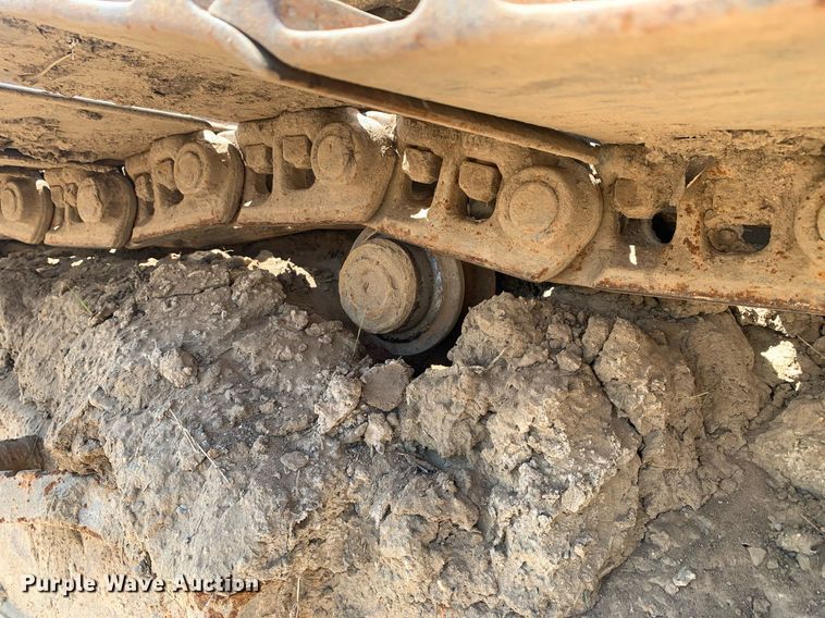 image for item LH9549 2001 John Deere 200LC  excavator