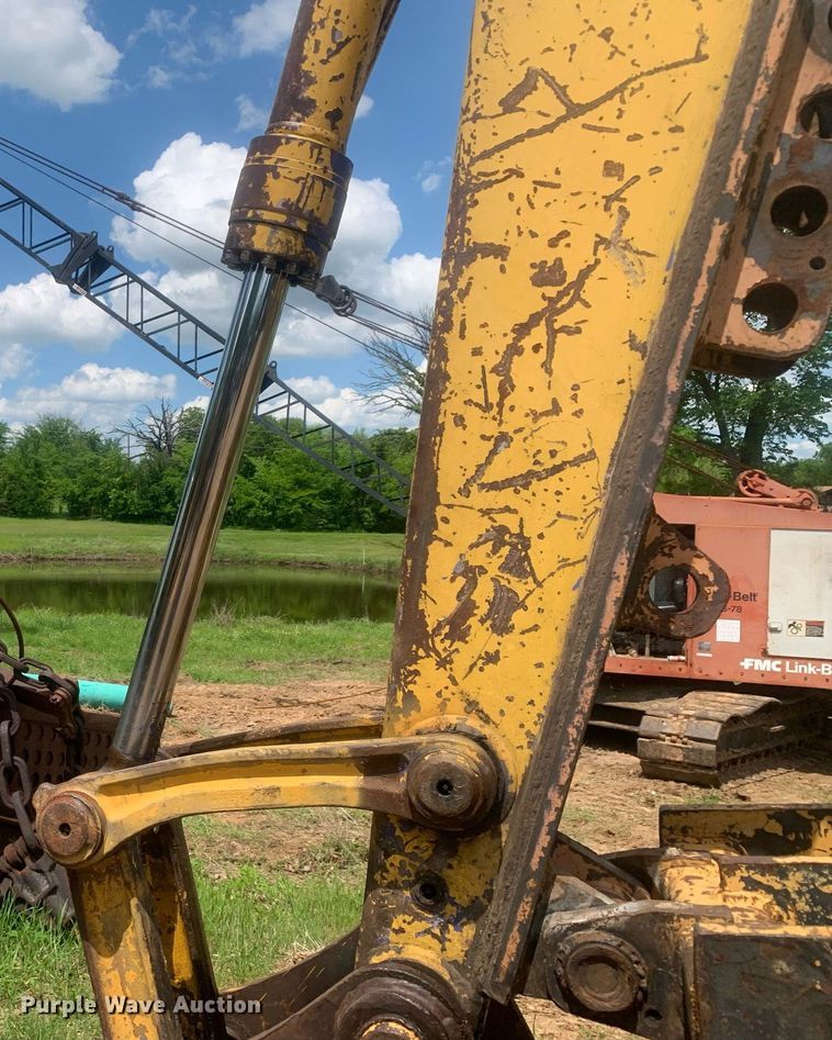 image for item LH9552 2001 Komatsu PC128US-2  excavator