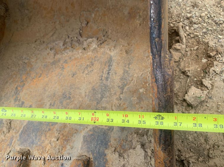 image for item LH9552 2001 Komatsu PC128US-2  excavator