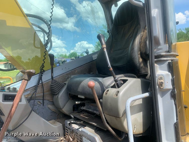 image for item LH9552 2001 Komatsu PC128US-2  excavator