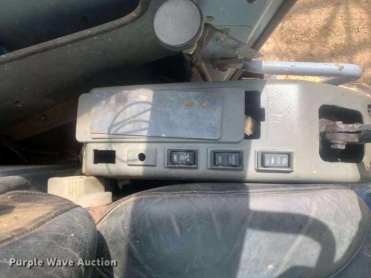 image for item LH9552 2001 Komatsu PC128US-2  excavator