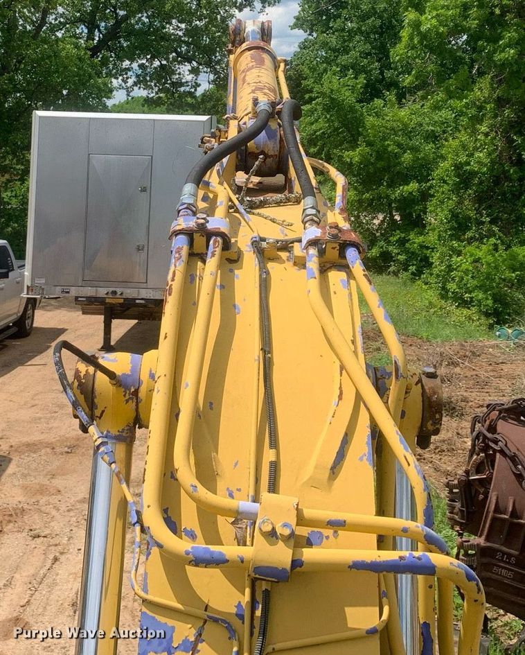 image for item LH9552 2001 Komatsu PC128US-2  excavator