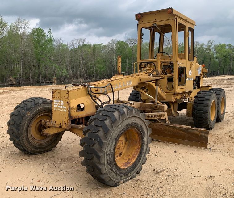 image for item LI9244 1984 Fiat-Allis 65-B  rigid frame motor grader