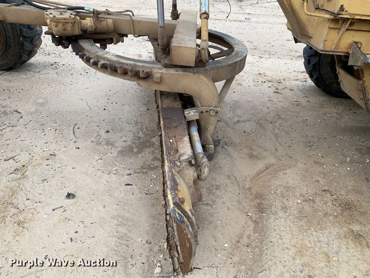 image for item LI9244 1984 Fiat-Allis 65-B  rigid frame motor grader