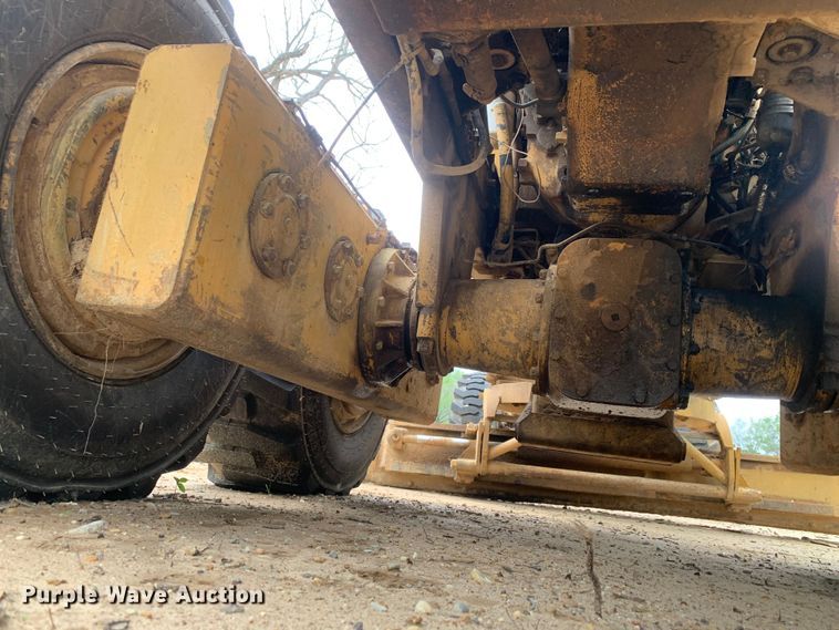 image for item LI9244 1984 Fiat-Allis 65-B  rigid frame motor grader