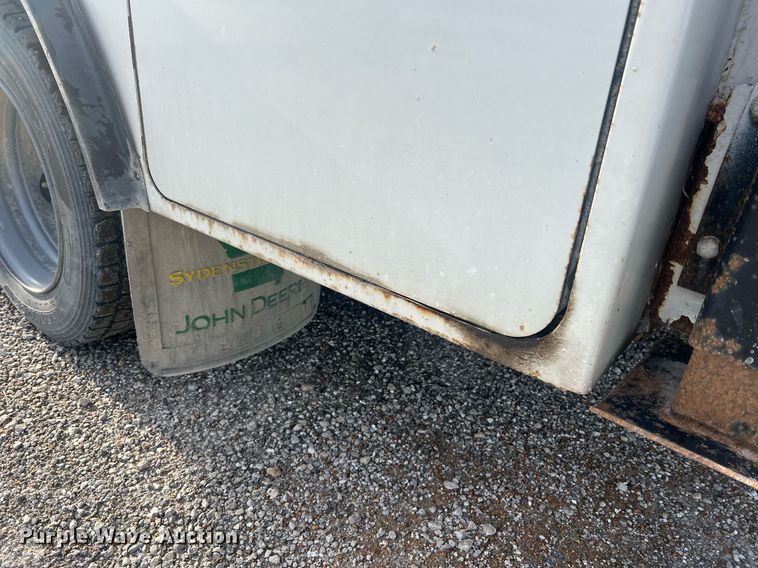 image for item LI9572 2007 Chevrolet C5500  utility / service truck