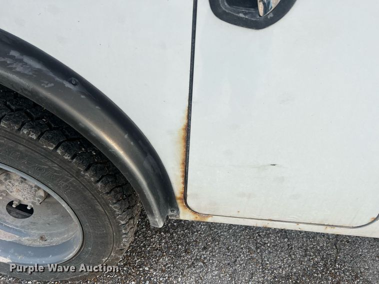 image for item LI9572 2007 Chevrolet C5500  utility / service truck