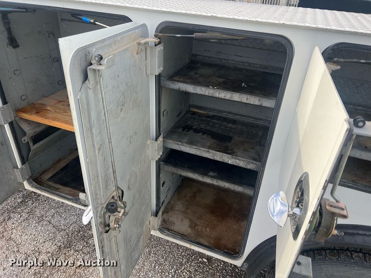 image for item LI9572 2007 Chevrolet C5500  utility / service truck