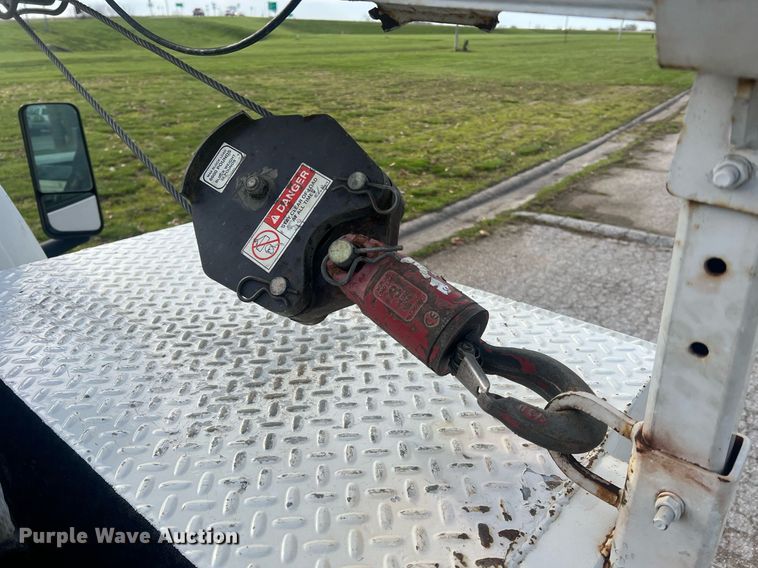 image for item LI9572 2007 Chevrolet C5500  utility / service truck