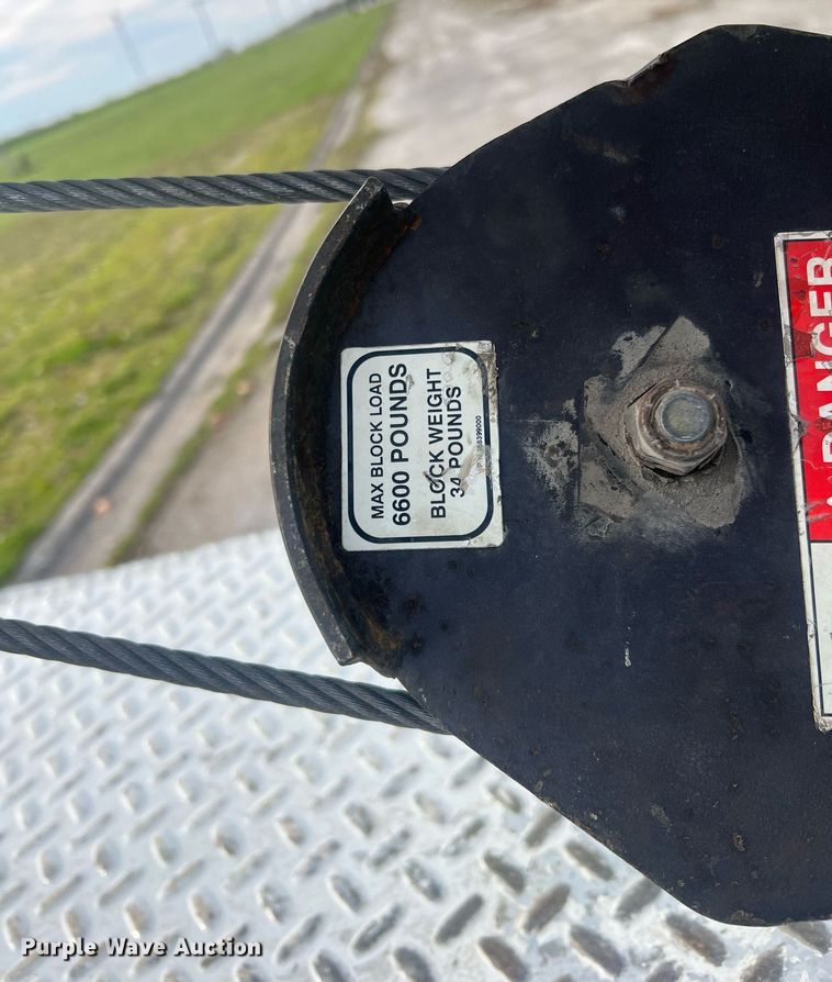 image for item LI9572 2007 Chevrolet C5500  utility / service truck