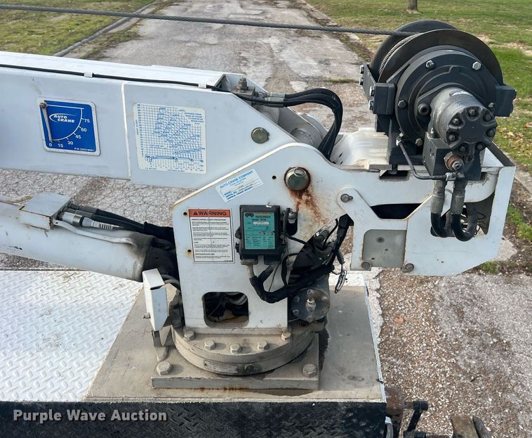 image for item LI9572 2007 Chevrolet C5500  utility / service truck