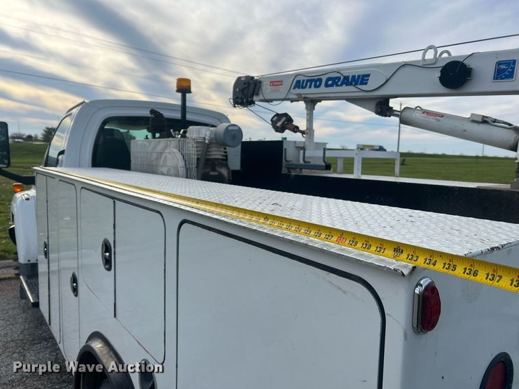 image for item LI9572 2007 Chevrolet C5500  utility / service truck